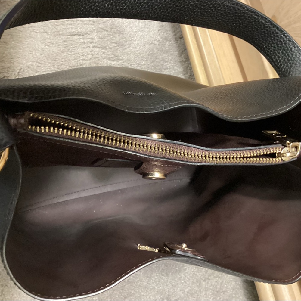 Coach Black Shoulder Bag - Picture 9 of 10